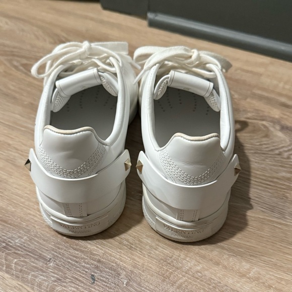 Valentino Garavani 25mm Backnet Sneaker 6.5 - Picture 13 of 15